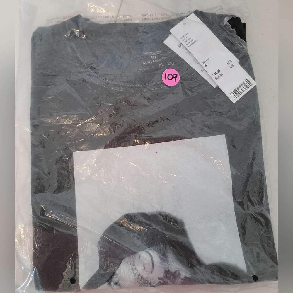 🆕️ Urban Outfitters Mac Miller Portrait Tee in Black - Picture 4 of 7